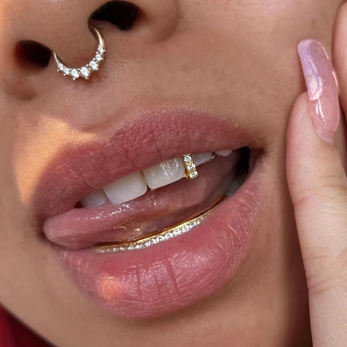 Body Jewelry Gold Plated - RACHELZ Hip Hop Tek Dikey Çubuk